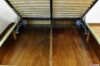 Cama doble con contenedor interior de madera contrachapada resistente