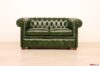 Sofá Chesterfield pequeño de 2 plazas