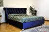 Cama Leichester de terciopelo capitoné