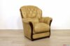 Sillón clásico de cuero y madera