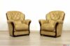 Sillones clásicos de cuero con detalles de madera