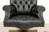 Sillón de oficina tapizado con botones
